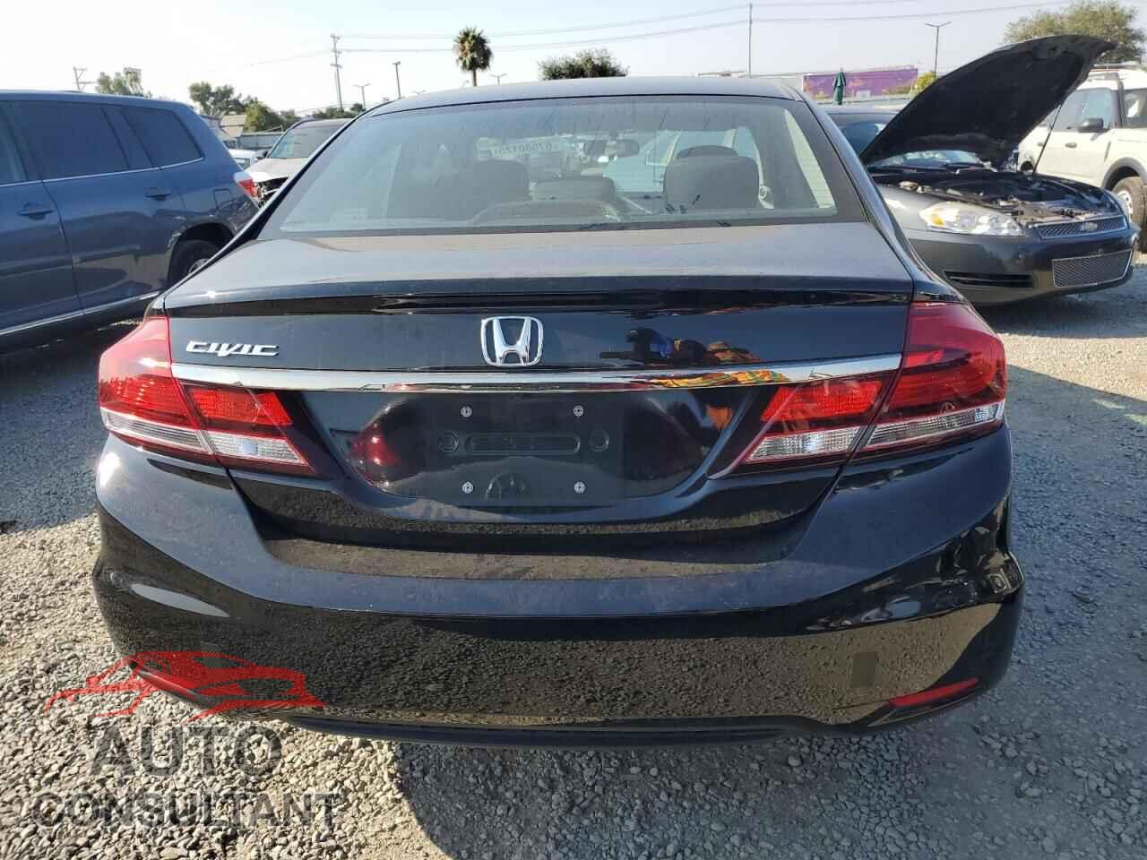 HONDA CIVIC 2015 - 2HGFB2F77FH537670