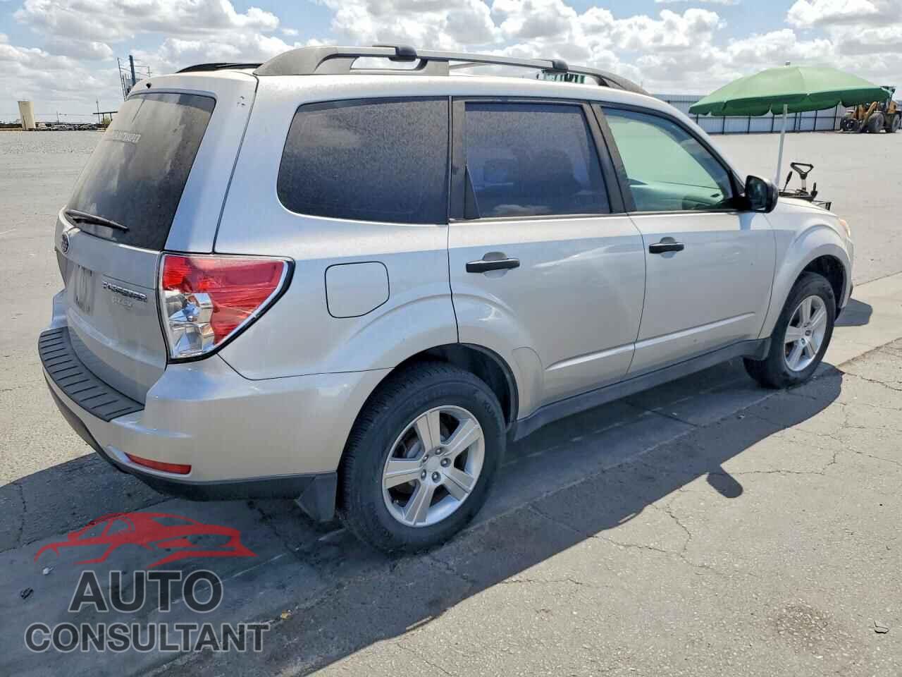 SUBARU FORESTER 2011 - JF2SHABC9BH748024