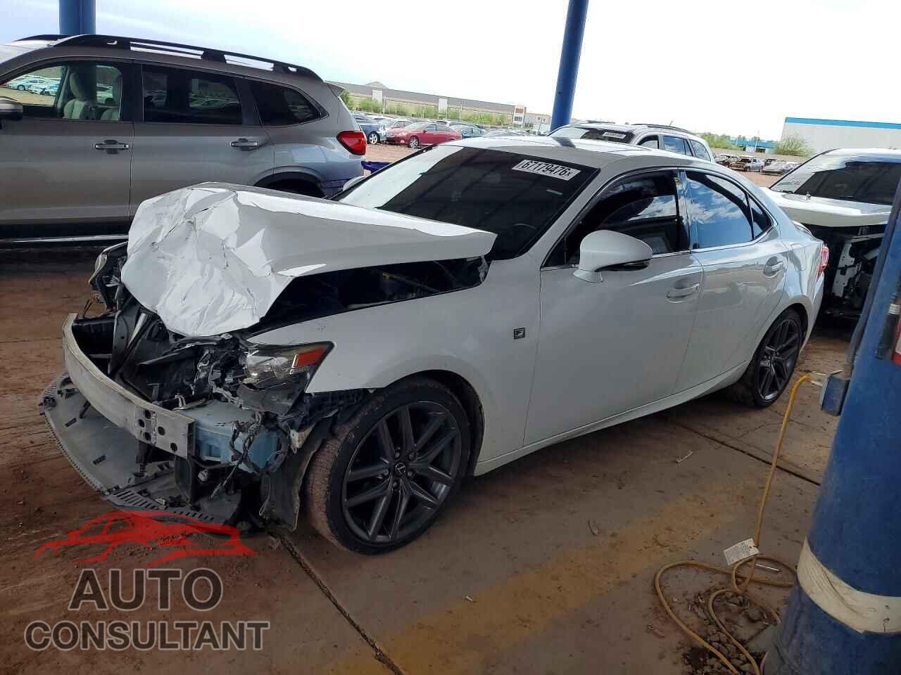 LEXUS IS 2015 - JTHBF1D24F5052041