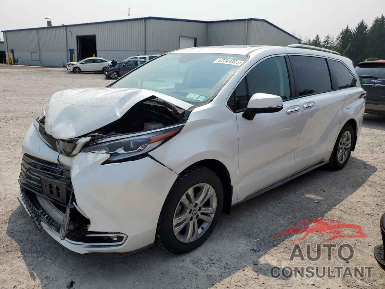 TOYOTA SIENNA 2022 - 5TDESKFC4NS046187