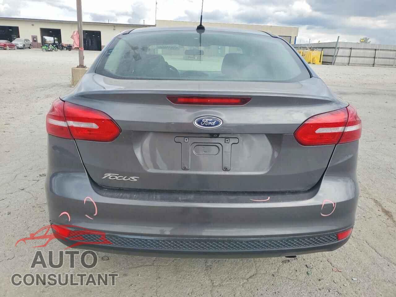 FORD FOCUS 2017 - 1FADP3E29HL253570