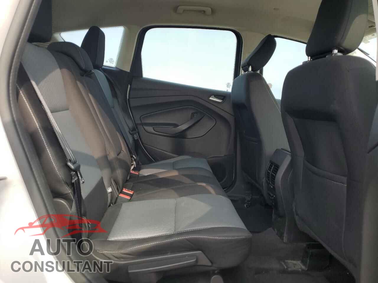 FORD CMAX 2018 - 1FADP5AU2JL102787