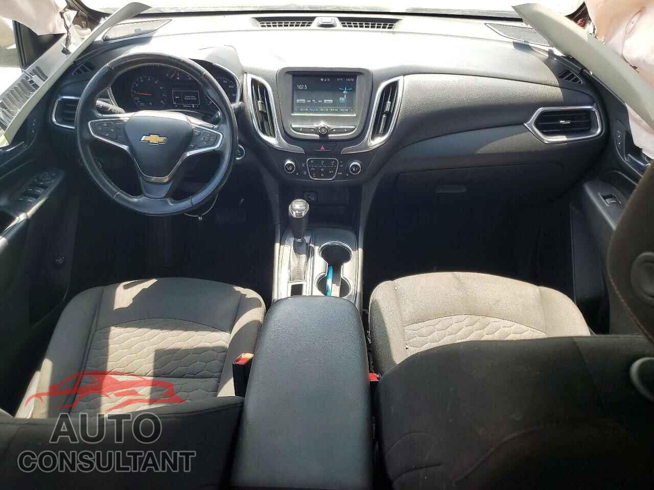CHEVROLET EQUINOX 2018 - 2GNAXJEV1J6285821