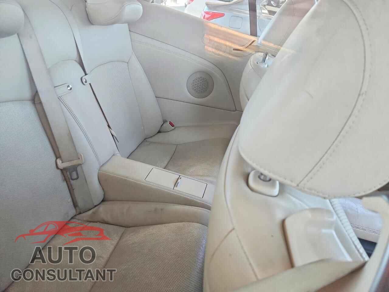 LEXUS IS 2010 - JTHFE2C21A2503030