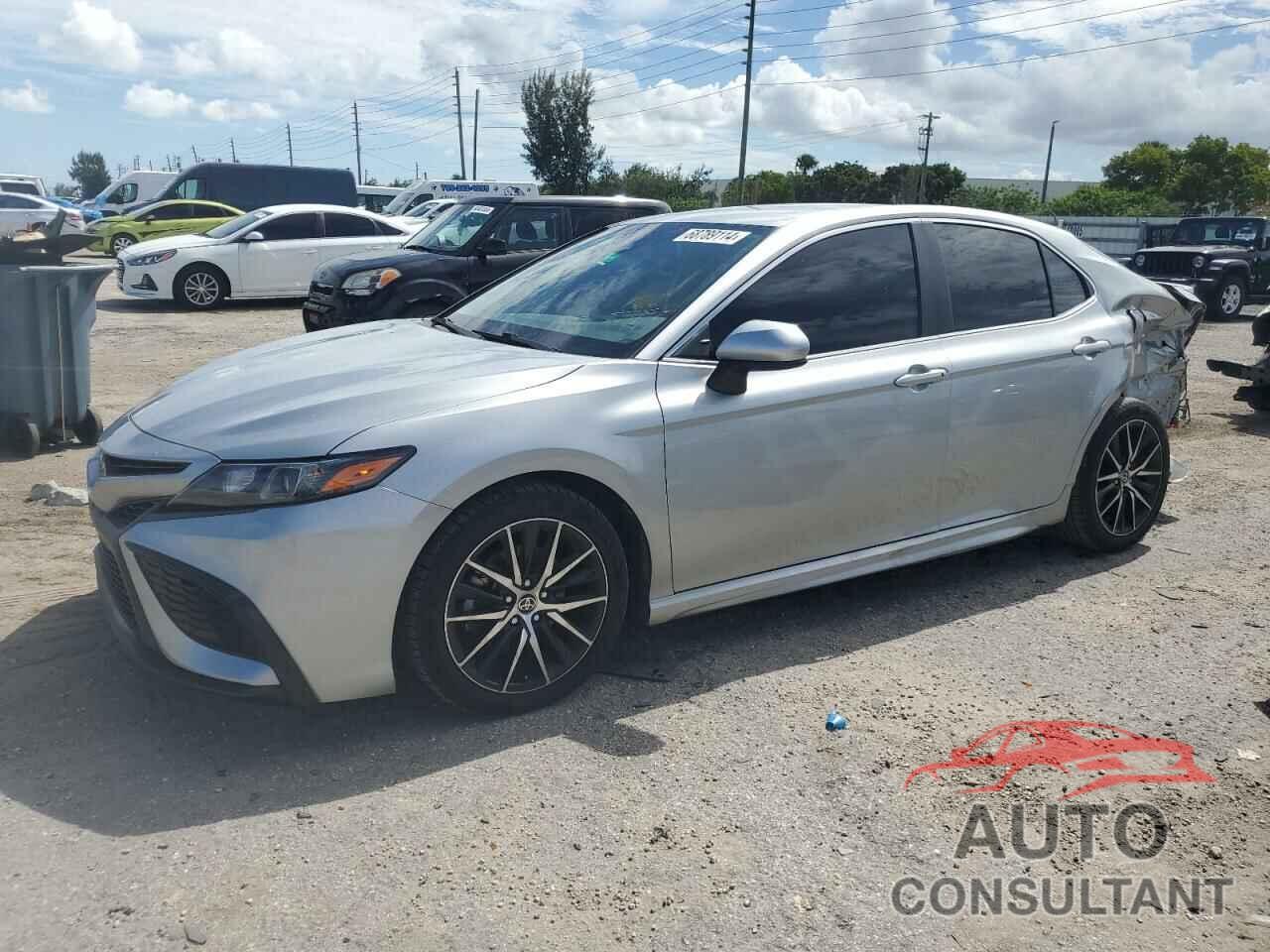 TOYOTA CAMRY 2021 - 4T1G11AK8MU496399