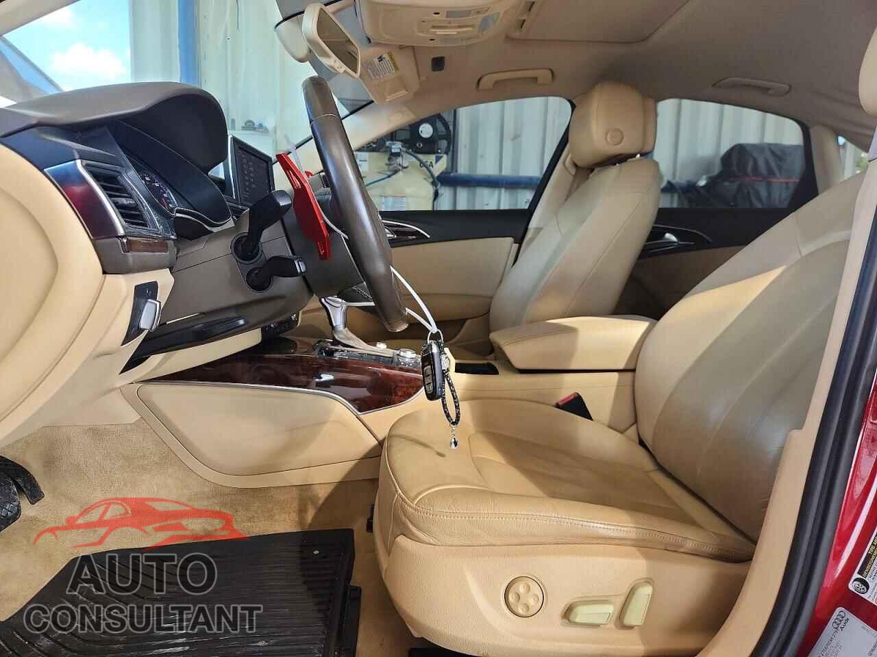 AUDI A6 2013 - WAUGGAFC5DN021823