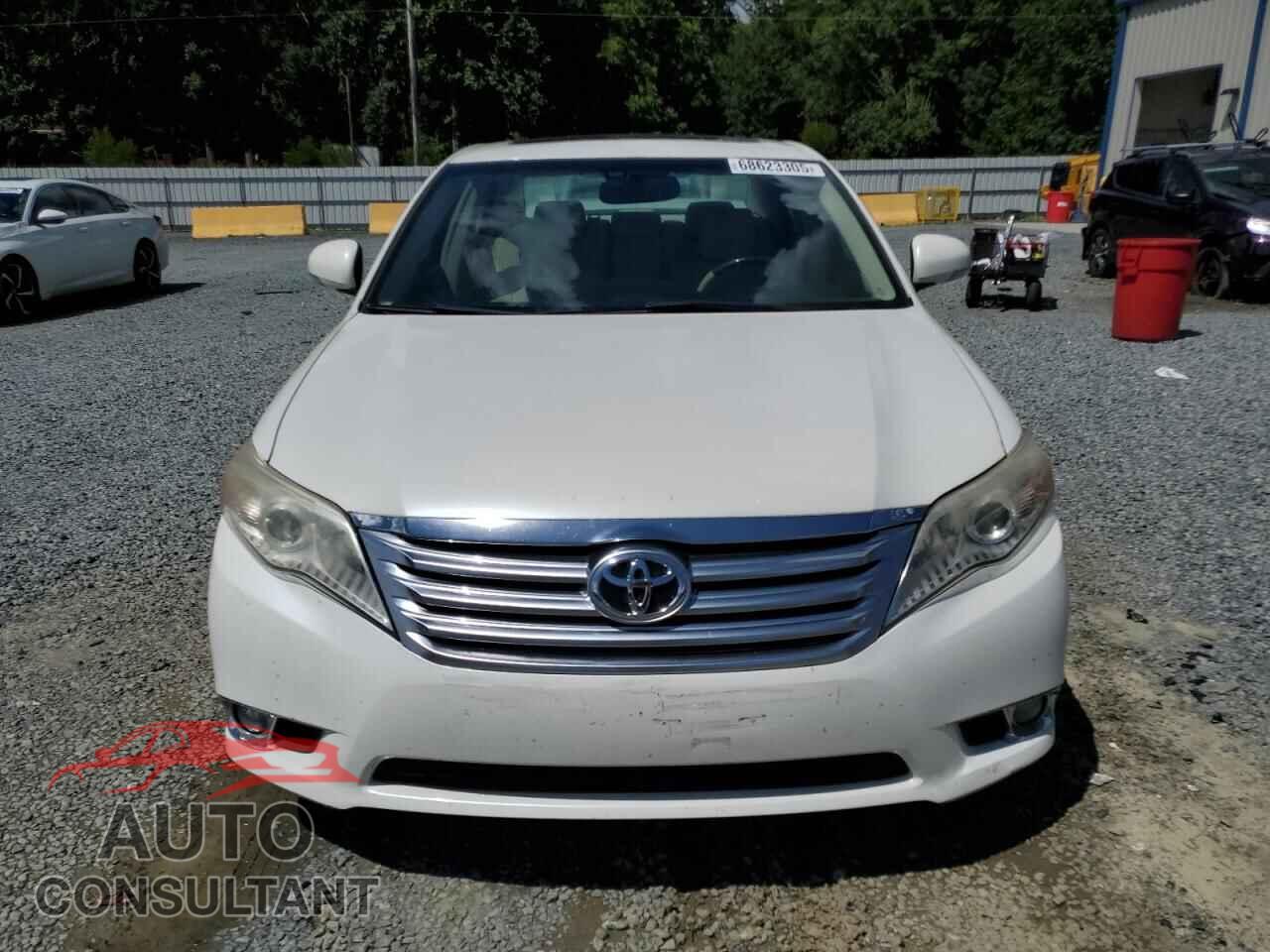 TOYOTA AVALON 2012 - 4T1BK3DB2CU467316