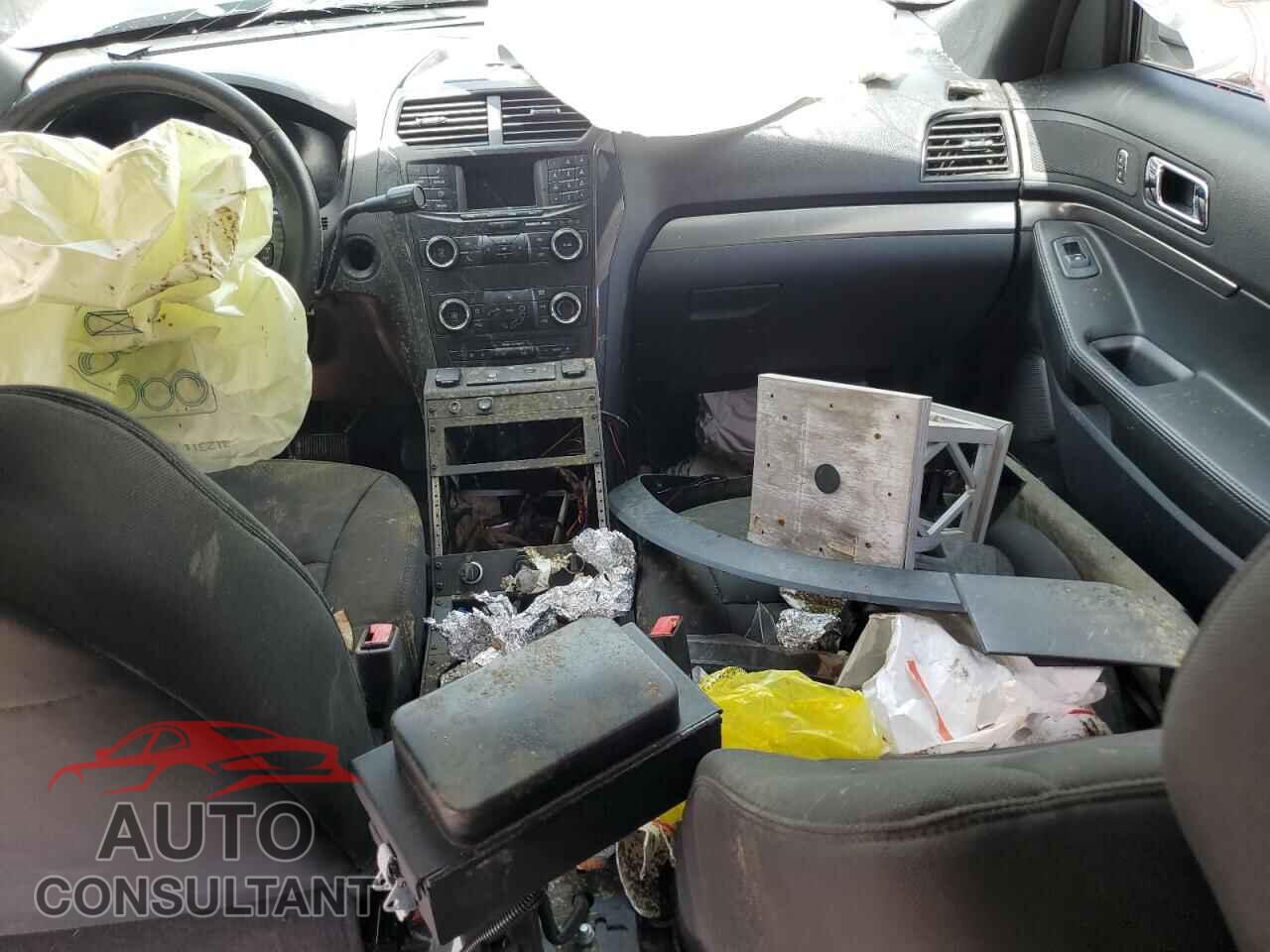 FORD EXPLORER 2019 - 1FM5K8AR1KGB23307