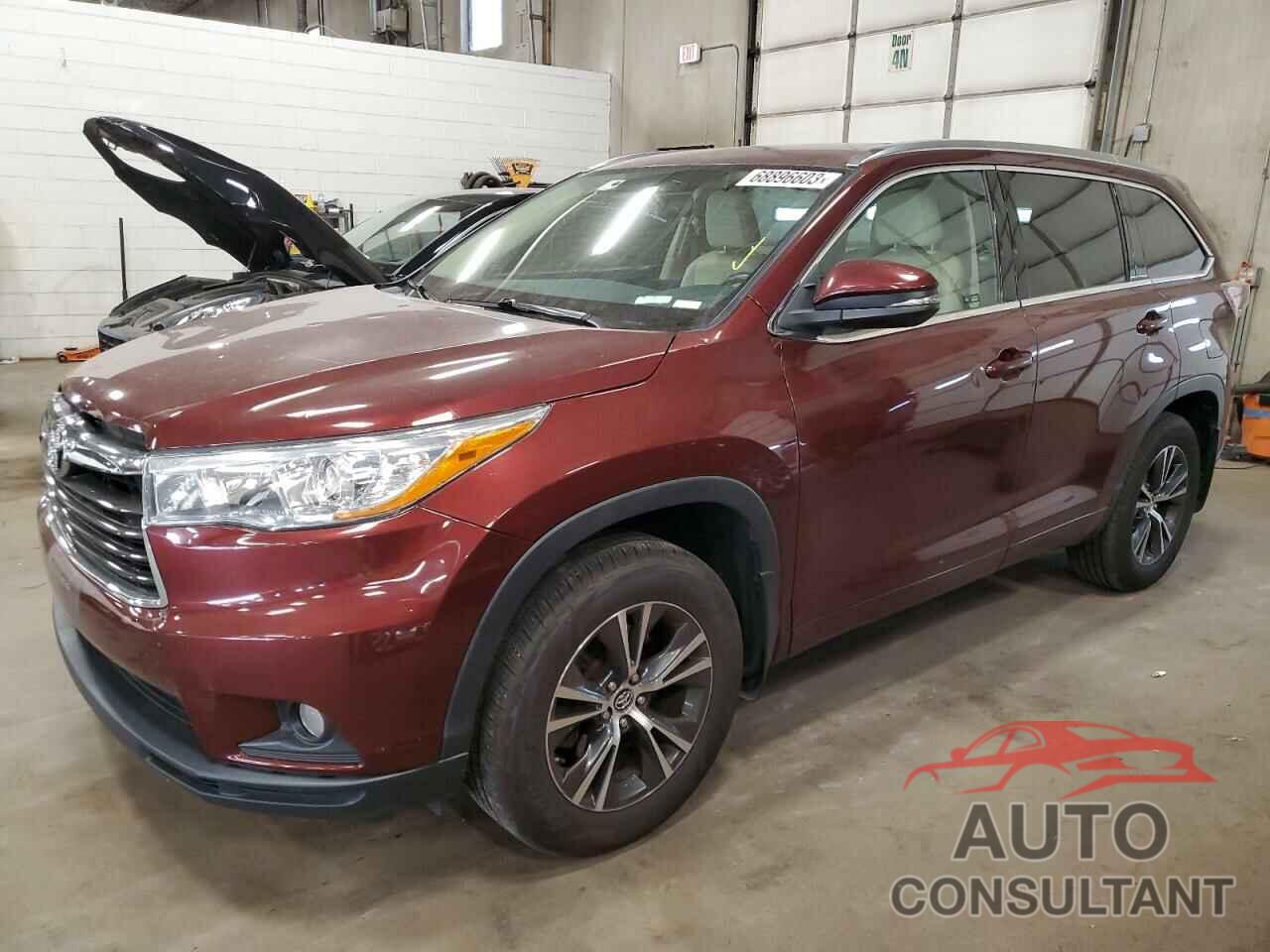 TOYOTA HIGHLANDER 2016 - 5TDJKRFH0GS239863