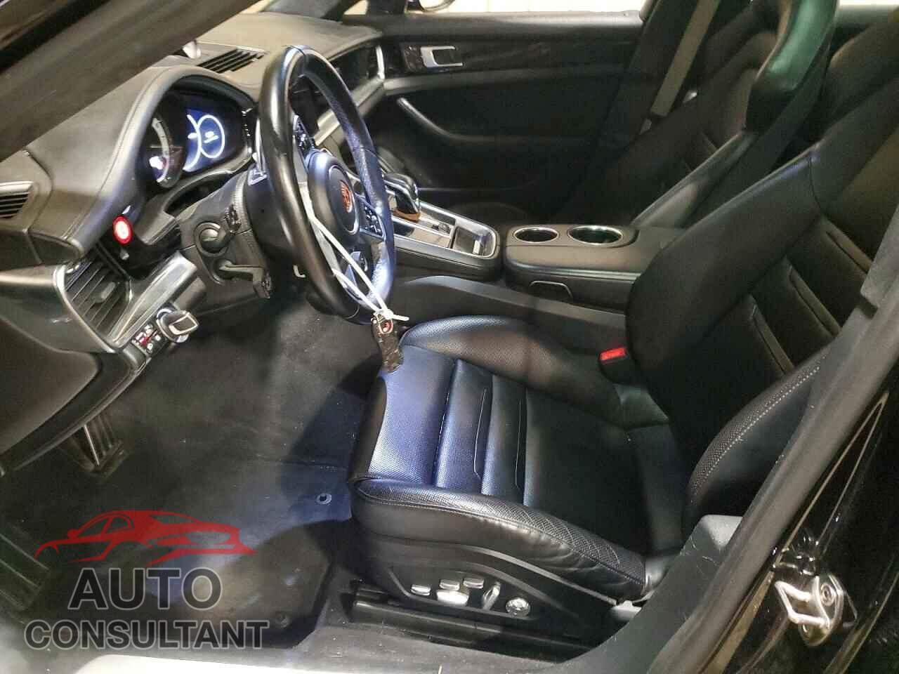 PORSCHE PANAMERA 2018 - WP0AF2A7XJL141460