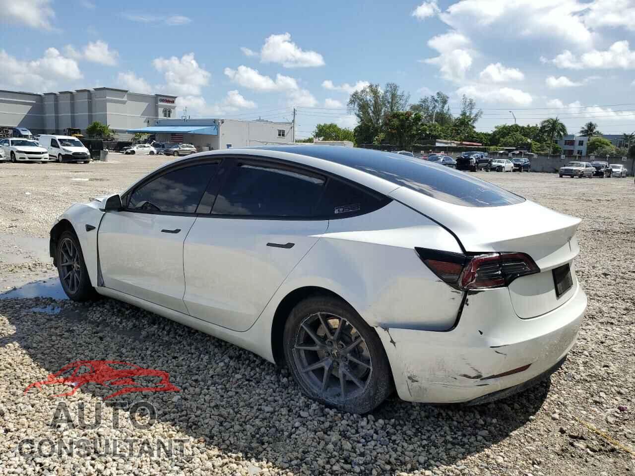 TESLA MODEL 3 2023 - 5YJ3E1EA1PF582899