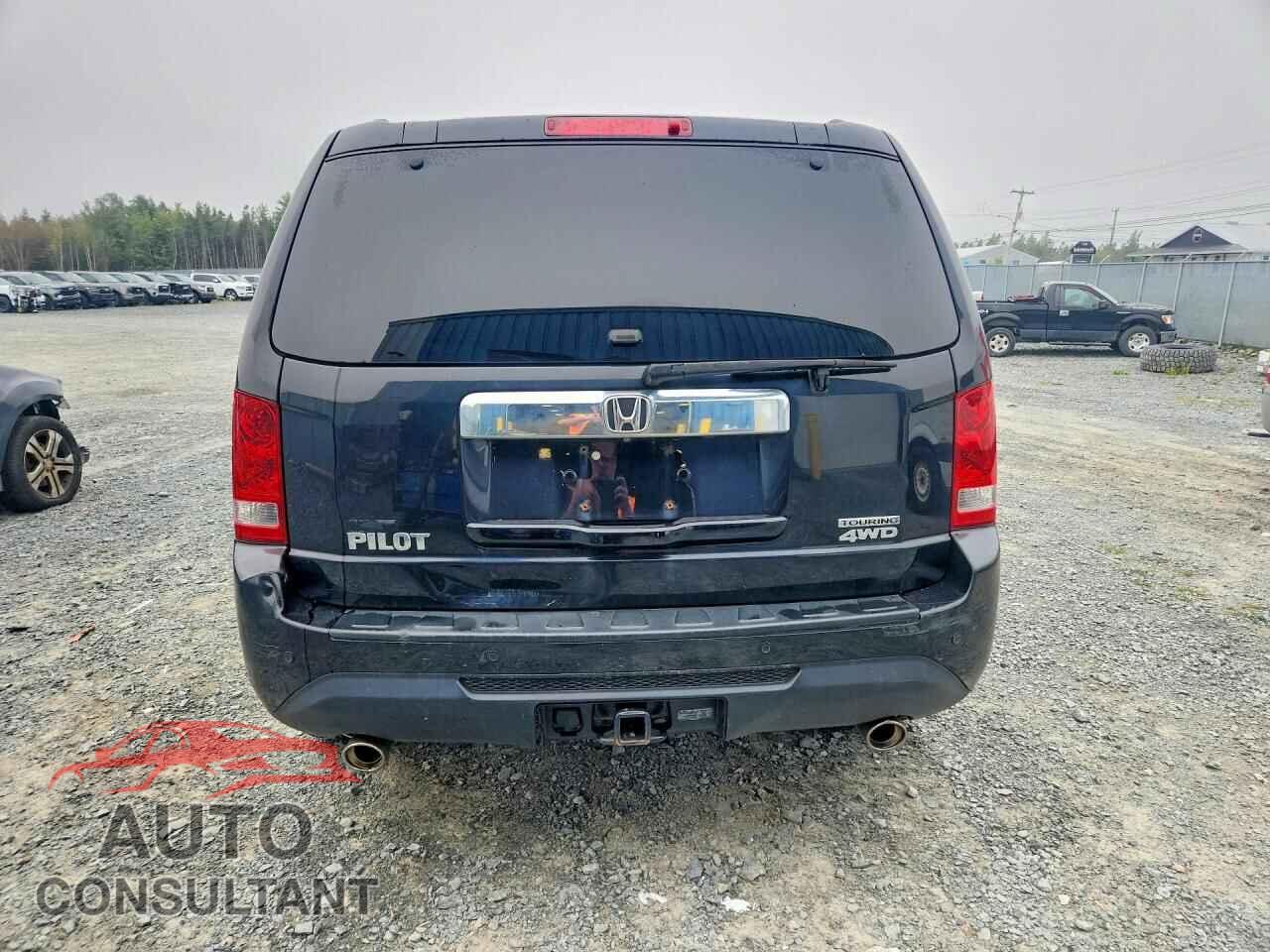 HONDA PILOT 2013 - 5FNYF4H96DB047522