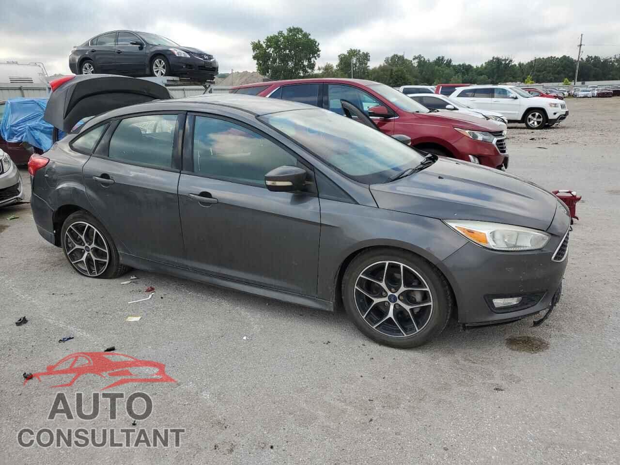 FORD FOCUS 2016 - 1FADP3F22GL262513