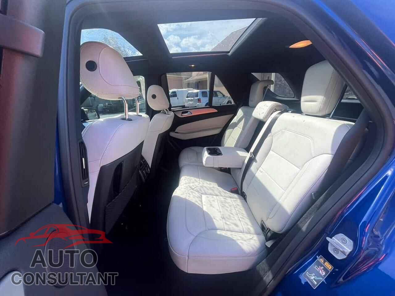 MERCEDES-BENZ GLE-CLASS 2017 - 4JGDA6EB7HA910662