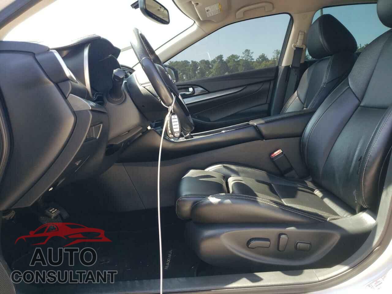 NISSAN MAXIMA 2017 - 1N4AA6AP2HC443170