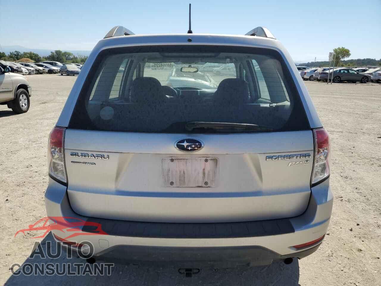 SUBARU FORESTER 2011 - JF2SHABC0BG704032