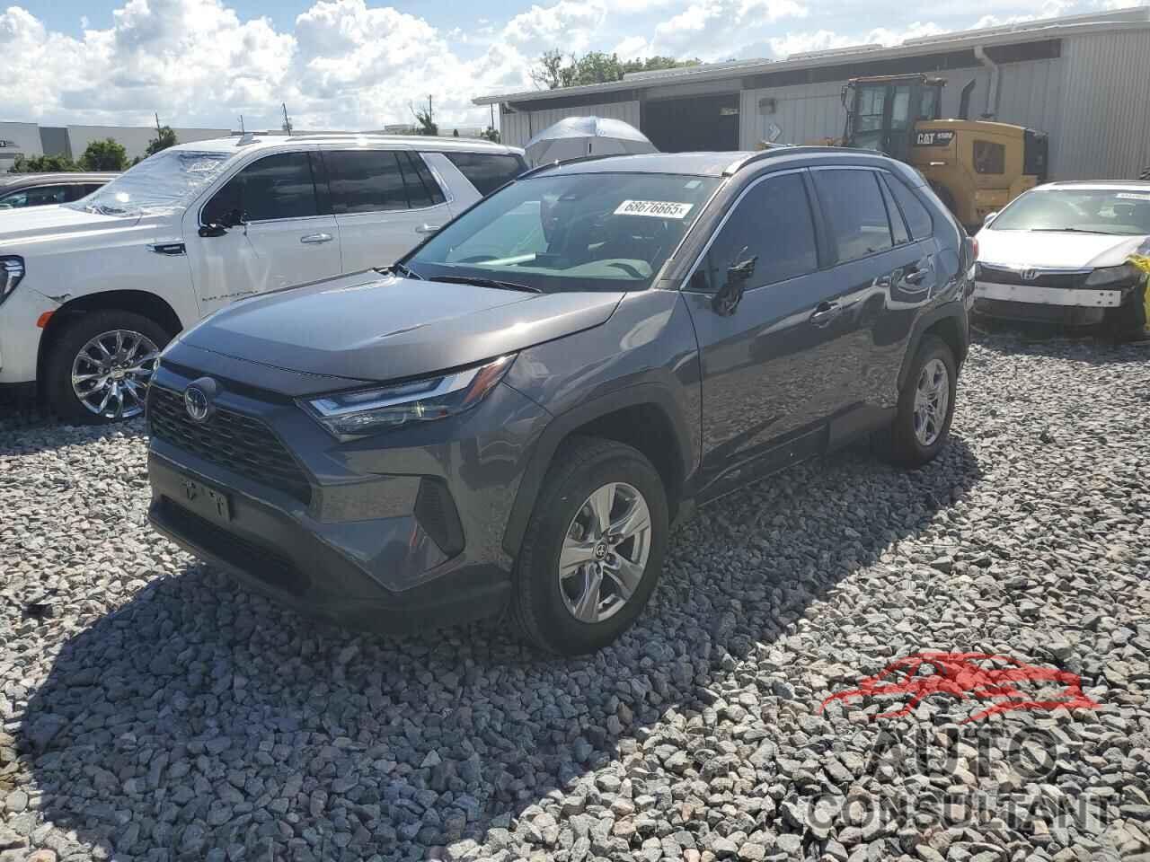 TOYOTA RAV4 2024 - 2T3RWRFV7RW218653