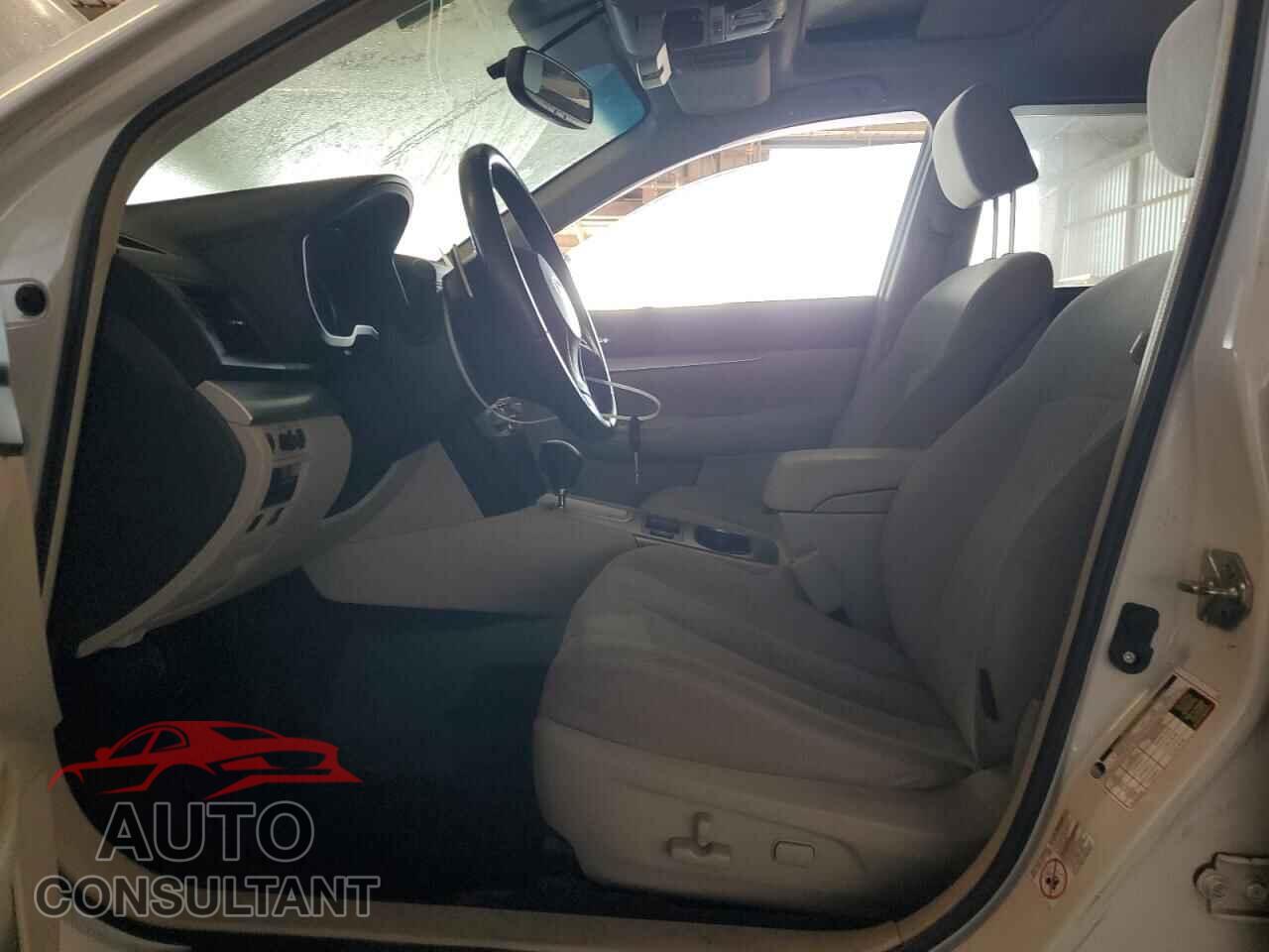 SUBARU OUTBACK 2013 - 4S4BRBDC3E3304813