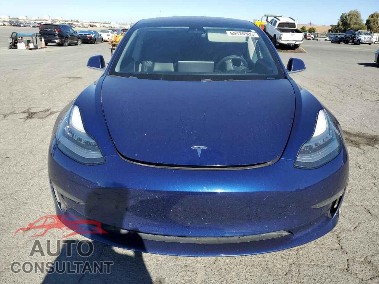 TESLA MODEL 3 2018 - 5YJ3E1EA3JF060069