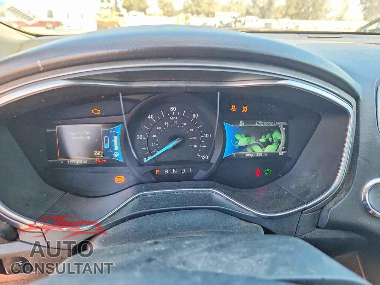 FORD FUSION 2017 - 3FA6P0LU2HR231150
