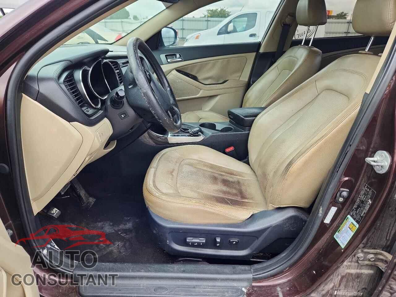 KIA OPTIMA 2011 - KNAGN4A72B5102986
