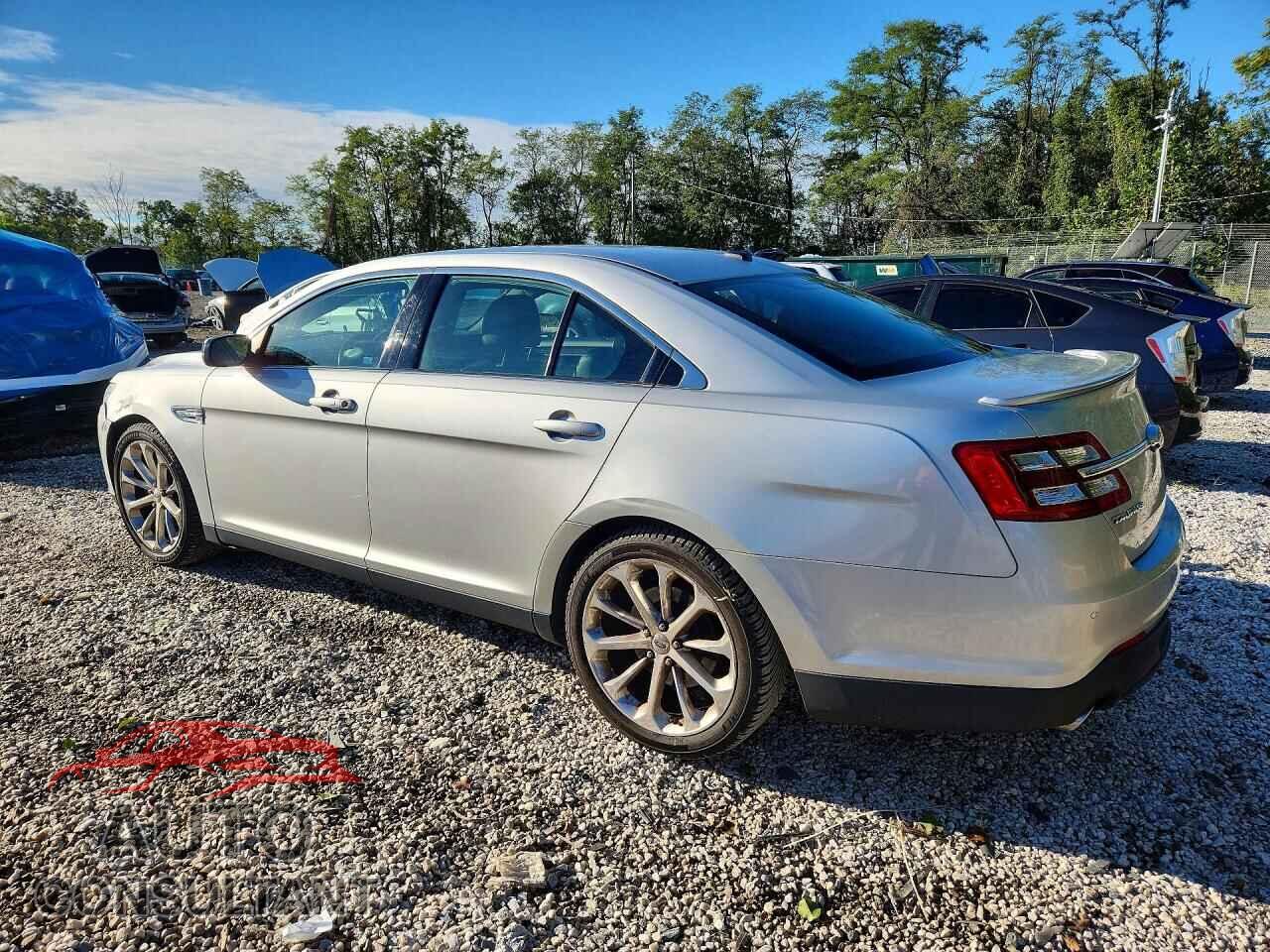 FORD TAURUS 2013 - 1FAHP2F87DG228880