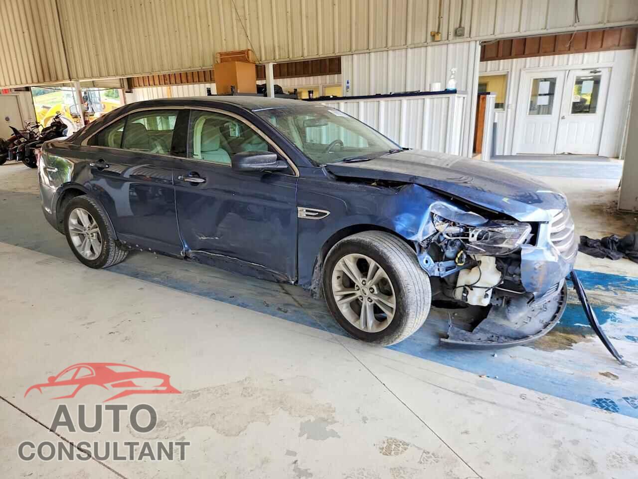 FORD TAURUS 2018 - 1FAHP2D8XJG102026