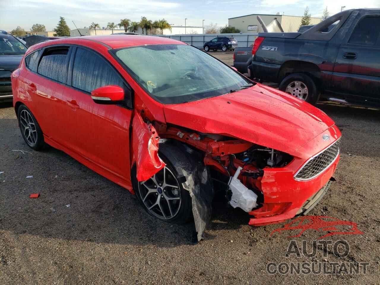 FORD FOCUS 2016 - 1FADP3K29GL363103