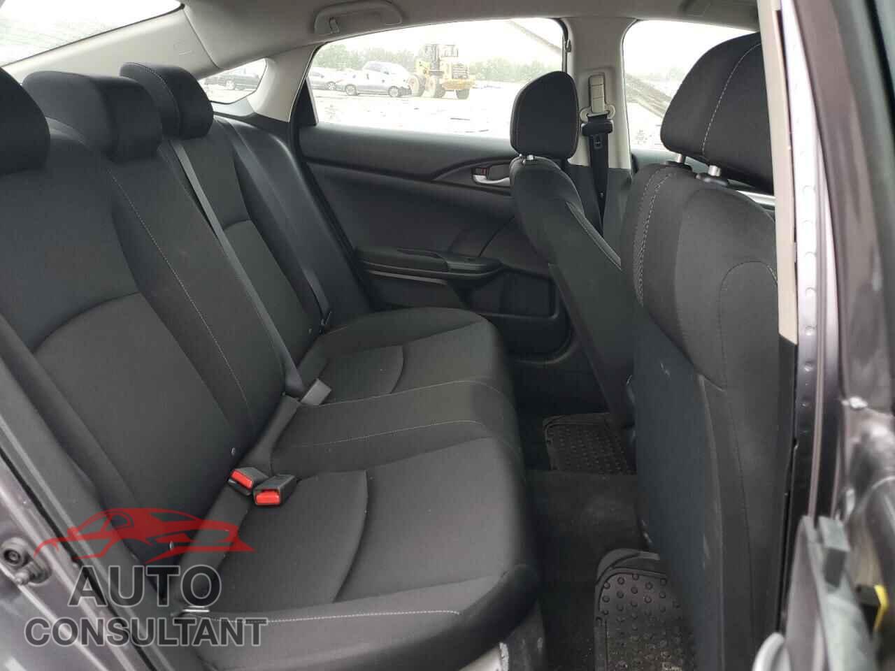 HONDA CIVIC 2017 - 2HGFC2F59HH546868