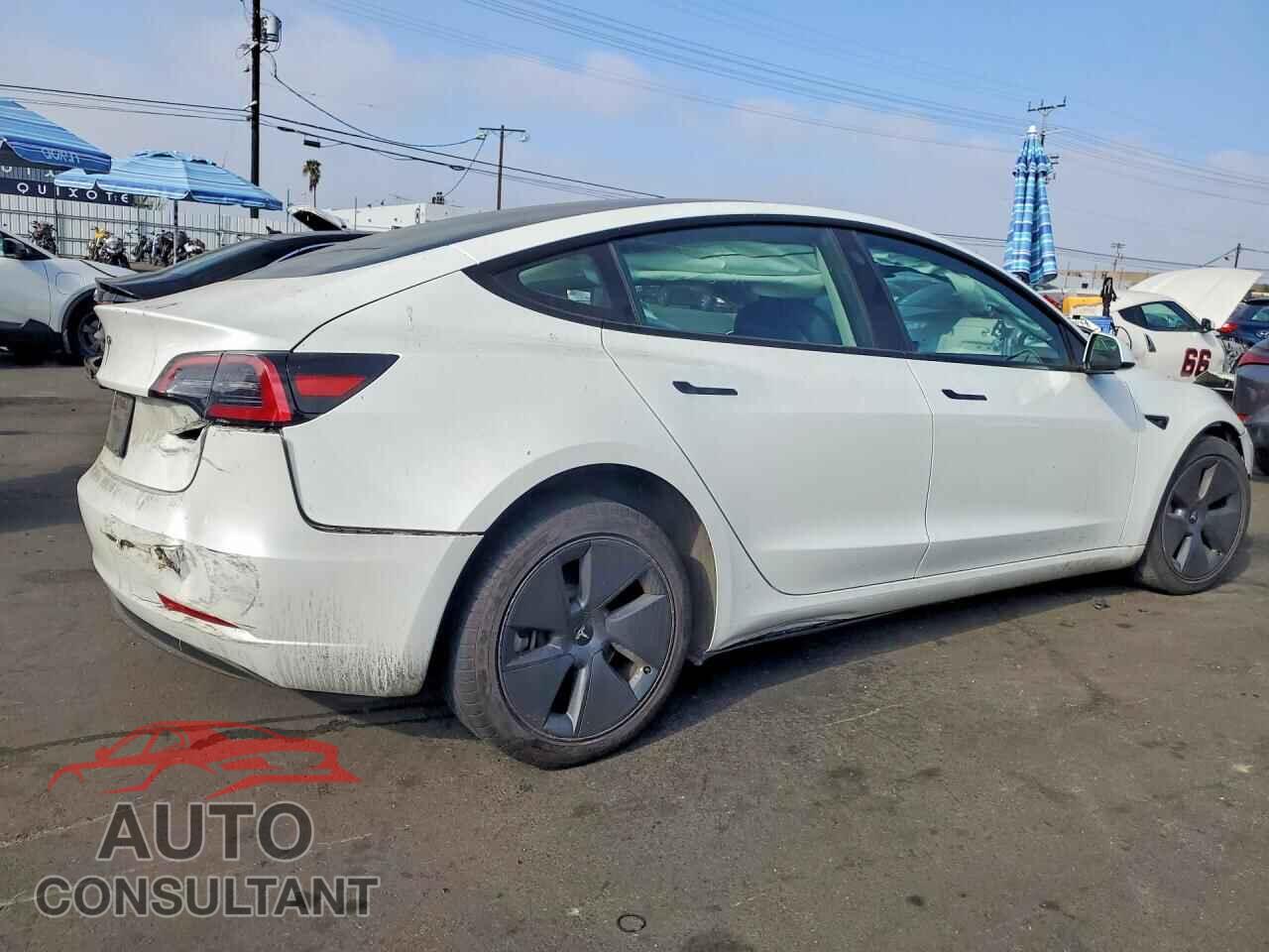 TESLA MODEL 3 2023 - 5YJ3E1EA8PF686399