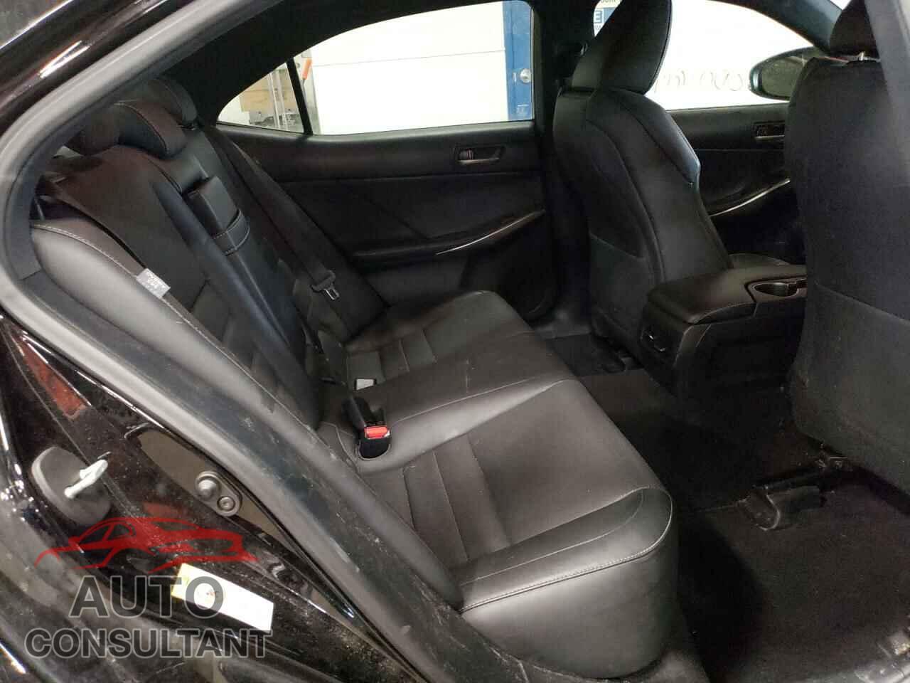 LEXUS IS 2017 - JTHCE1D20H5013666