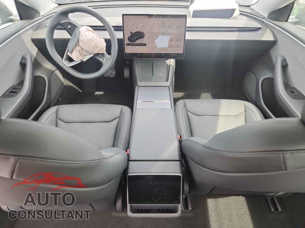 TESLA MODEL 3 2025 - 5YJ3E1EA9SF005174