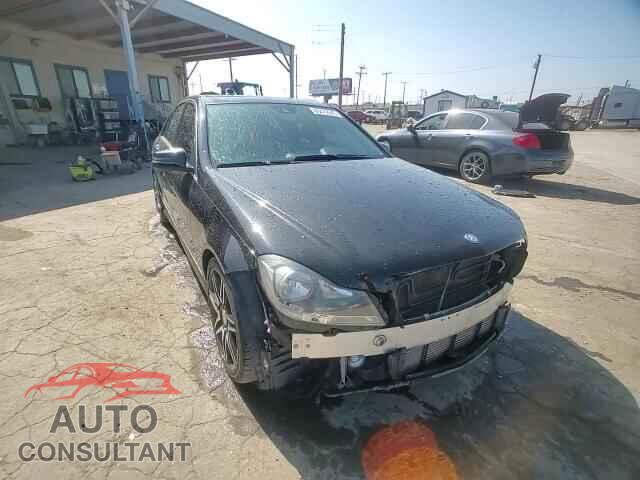 MERCEDES-BENZ C-CLASS 2013 - WDDGF4HB2DF946992