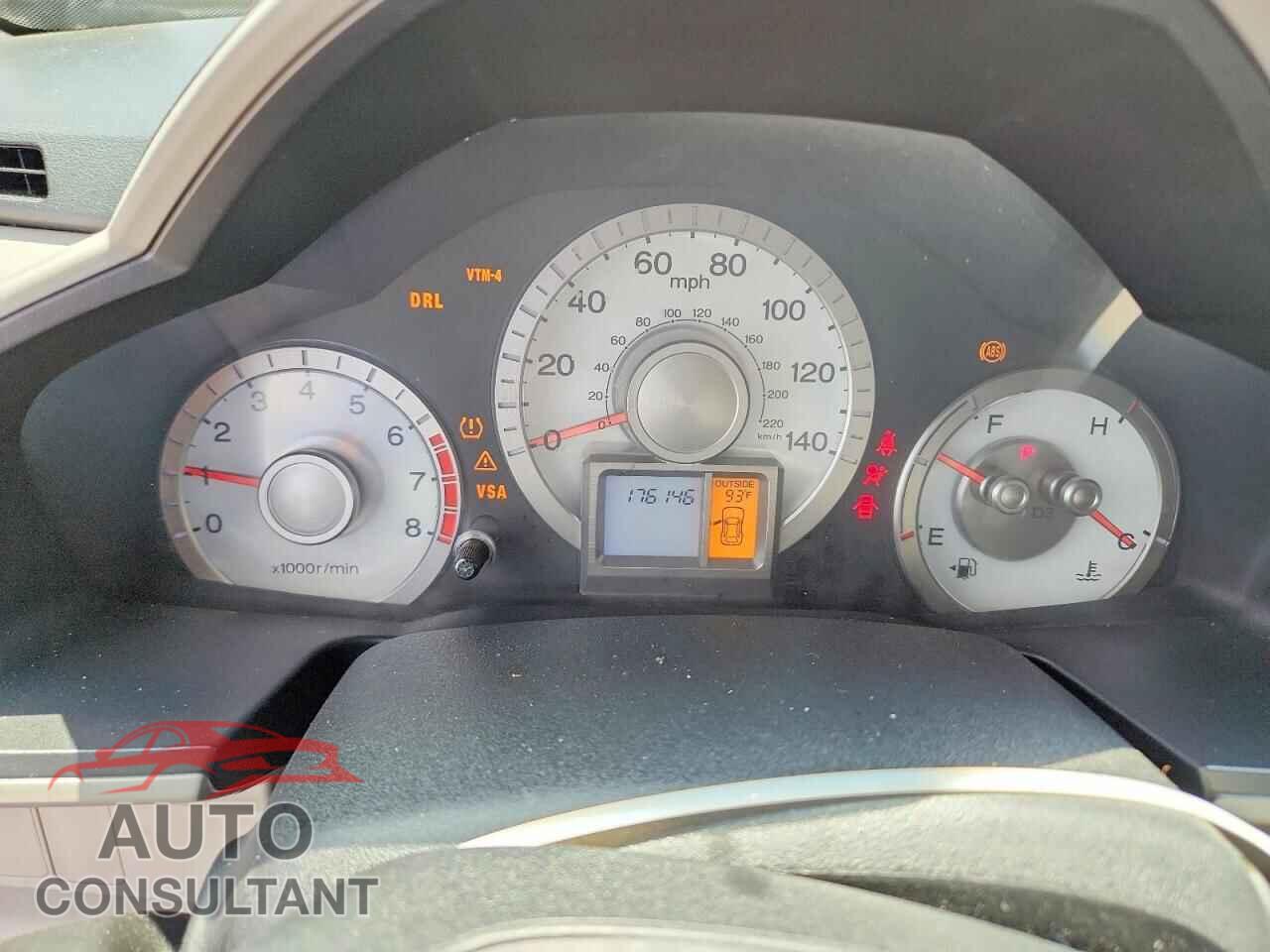 HONDA PILOT 2011 - 5FNYF4H4XBB098720