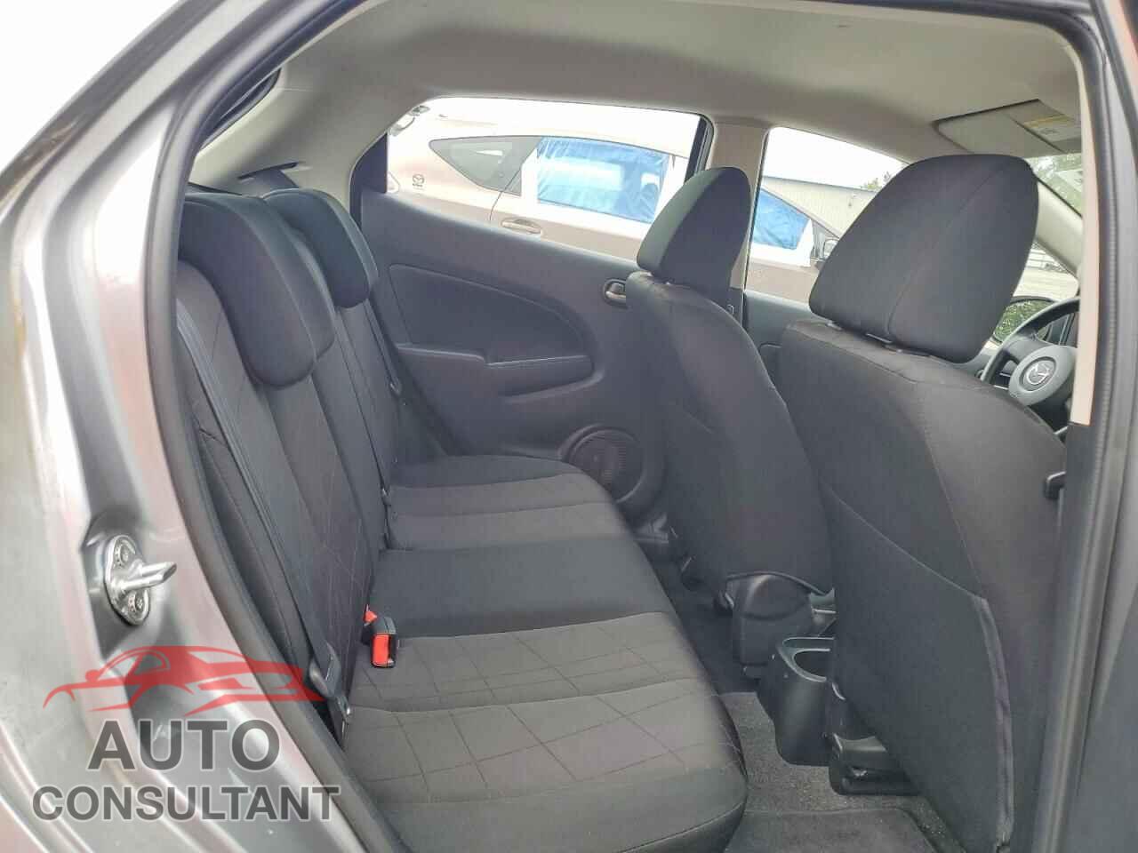 MAZDA 2 2013 - JM1DE1KZ7D0167904