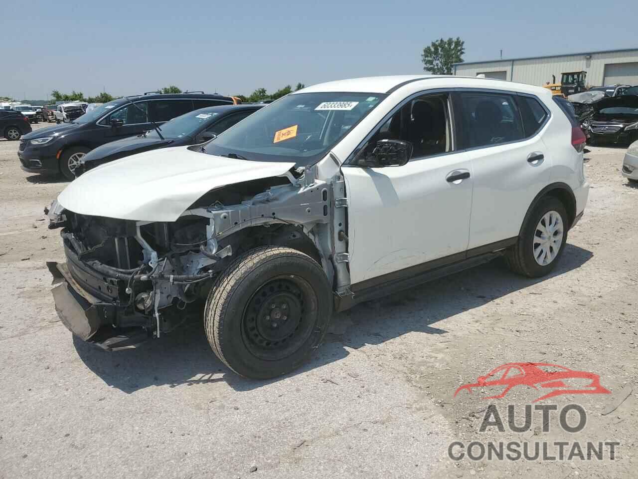 NISSAN ROGUE 2017 - KNMAT2MV4HP511131