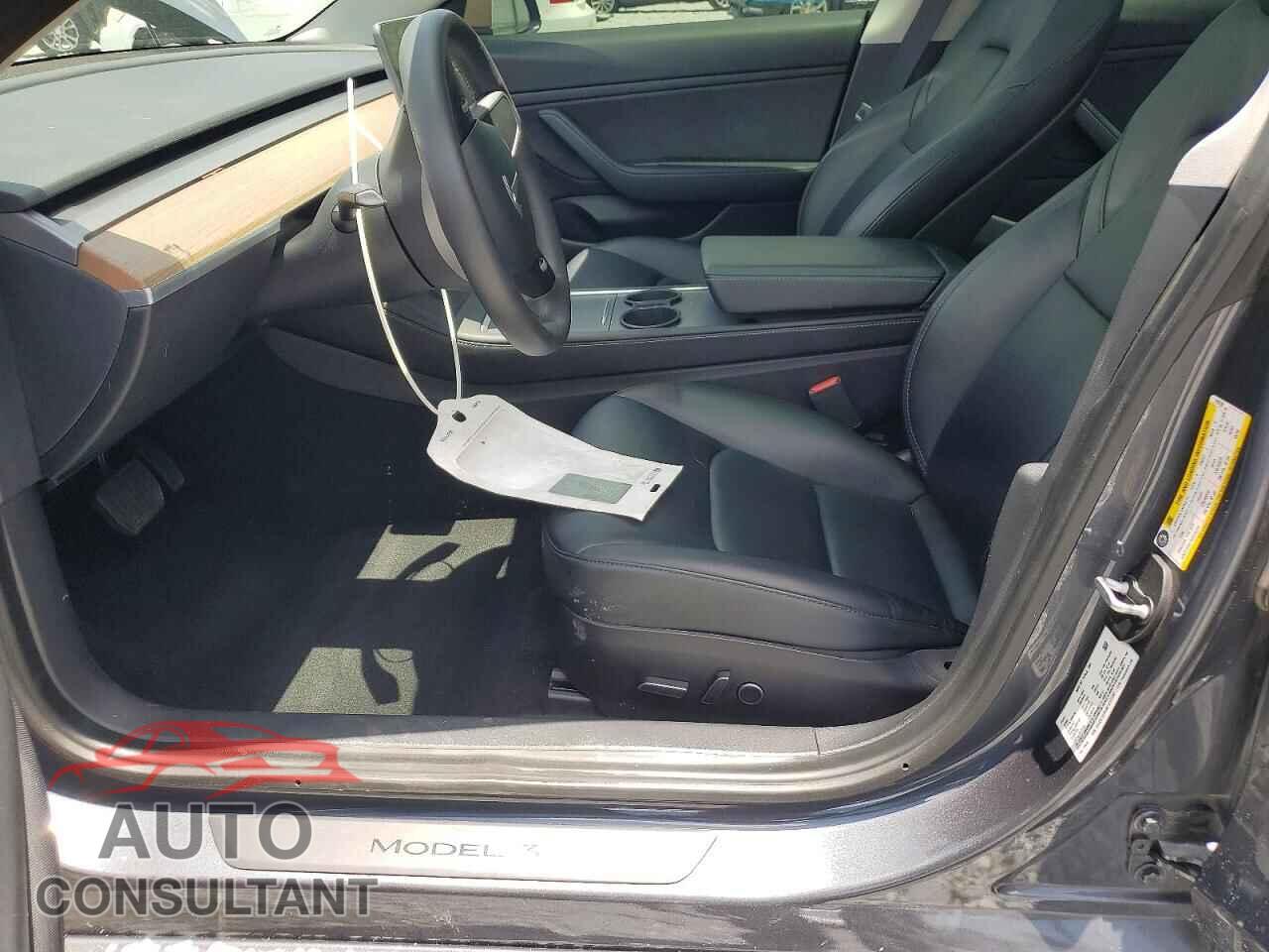 TESLA MODEL 3 2021 - 5YJ3E1EB4MF919120