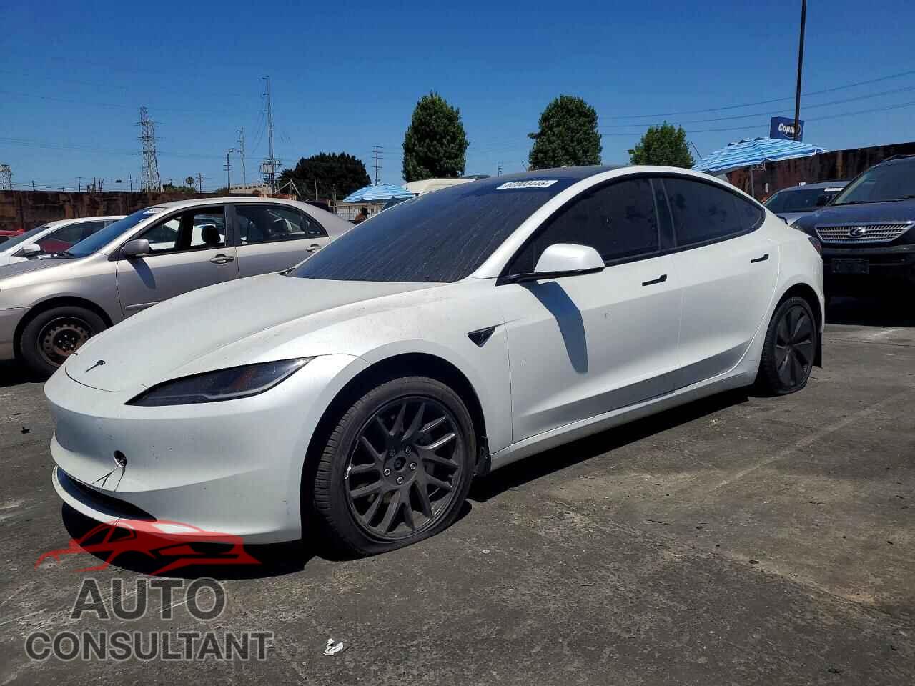 TESLA MODEL 3 2024 - 5YJ3E1EB6RF796606