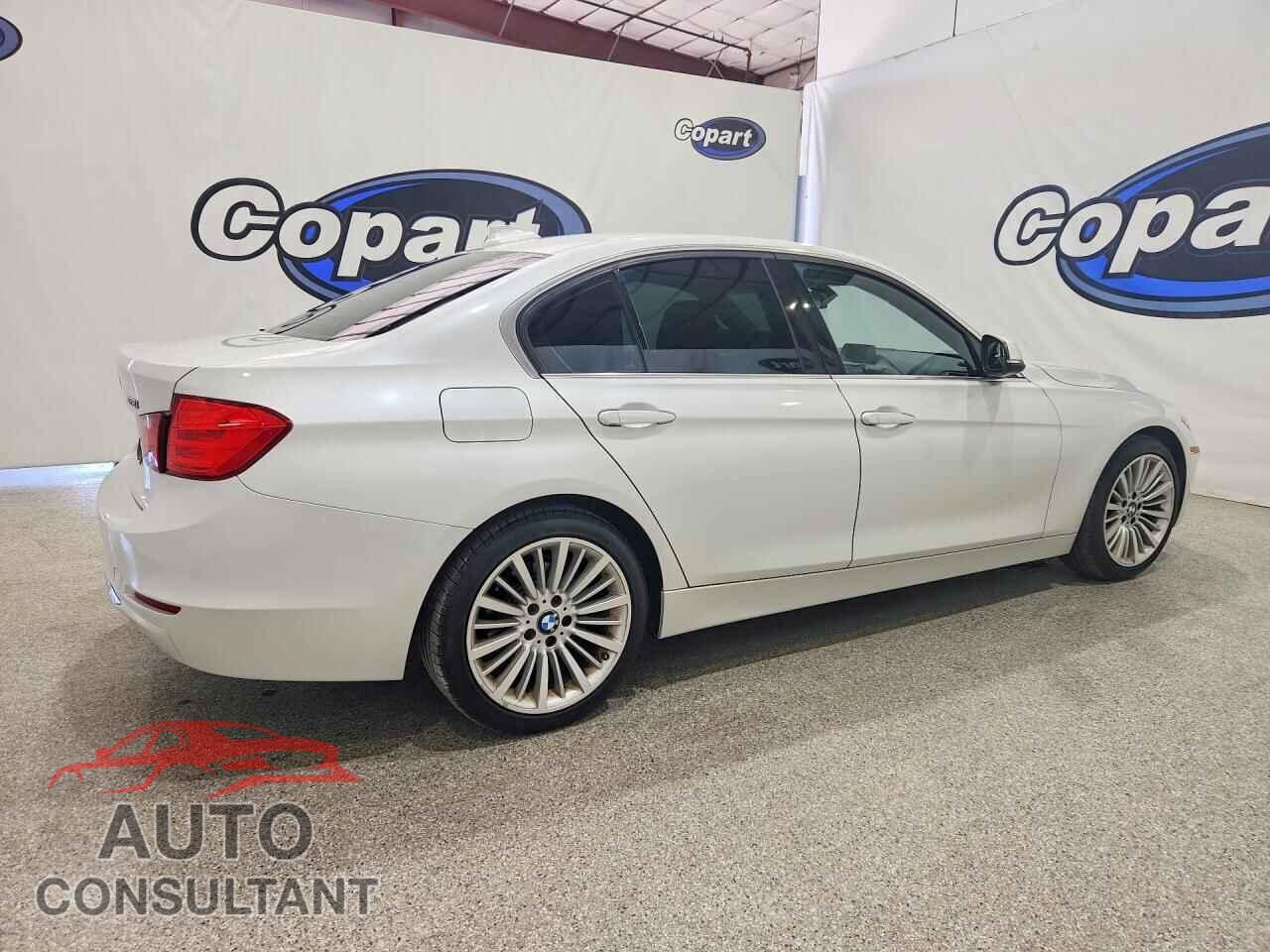 BMW 3 SERIES 2012 - WBA3C1C51CF432192