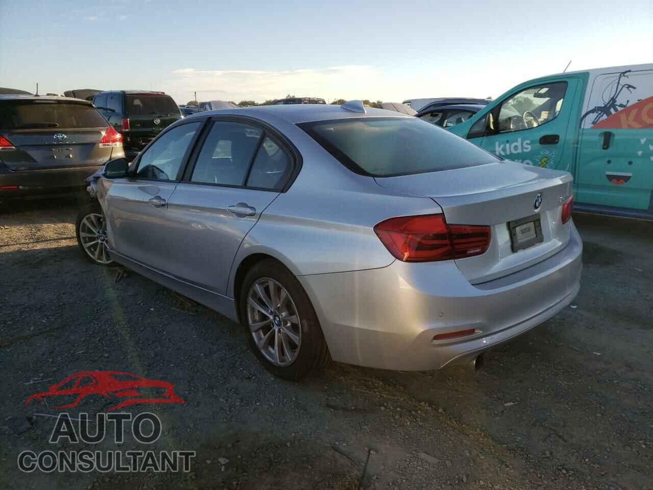 BMW 3 SERIES 2017 - WBA8A9C5XHK620136
