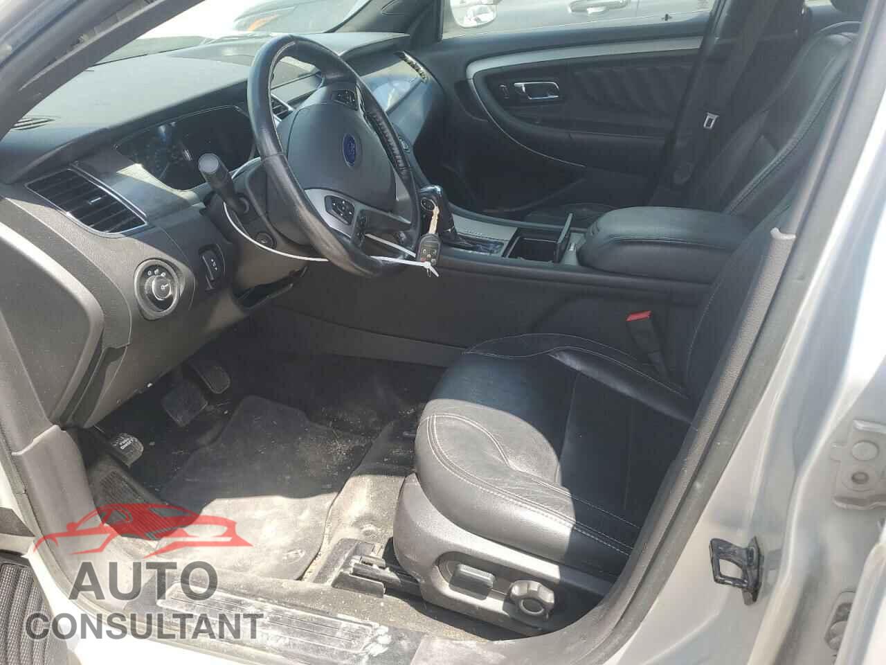 FORD TAURUS 2014 - 1FAHP2E89EG171133