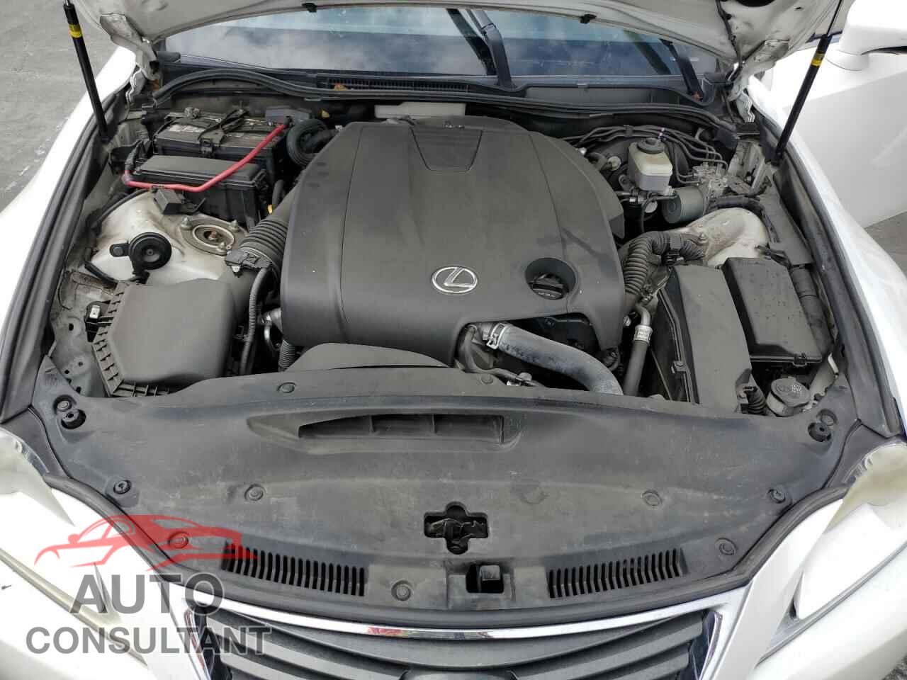 LEXUS IS 2014 - JTHBF1D29E5024377