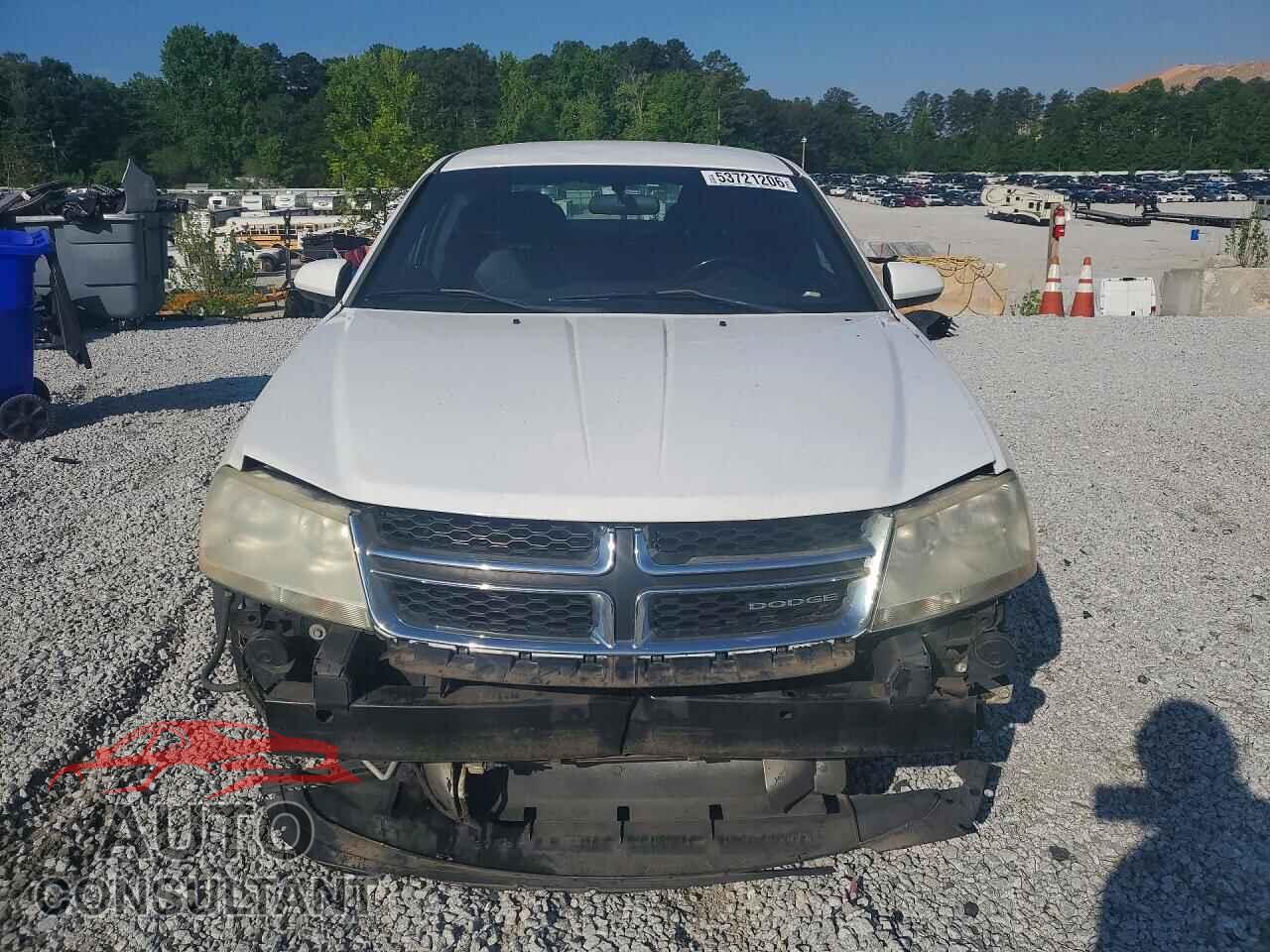 DODGE AVENGER 2011 - 1B3BD1FB1BN556854