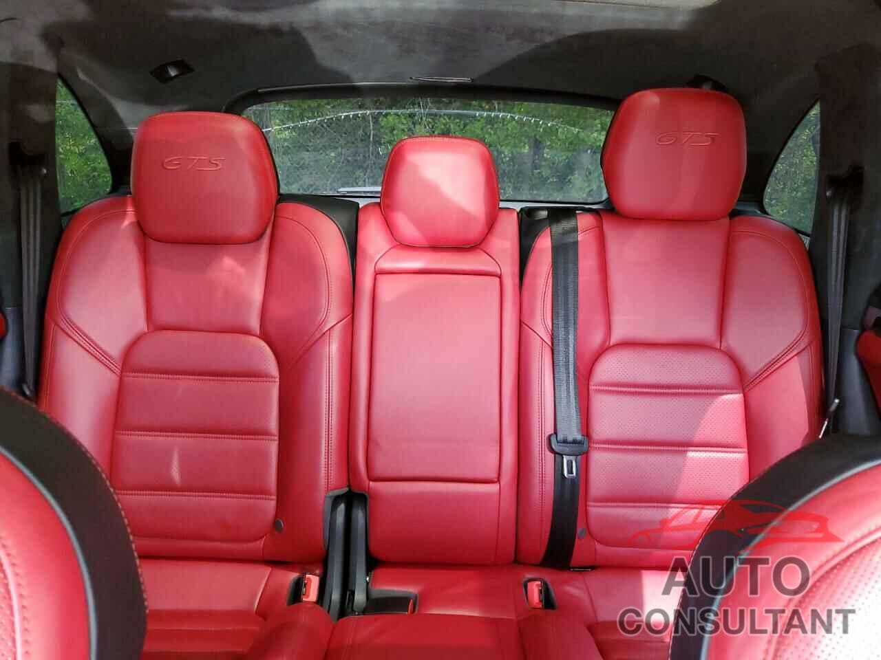PORSCHE CAYENNE 2016 - WP1AD2A26GLA77046