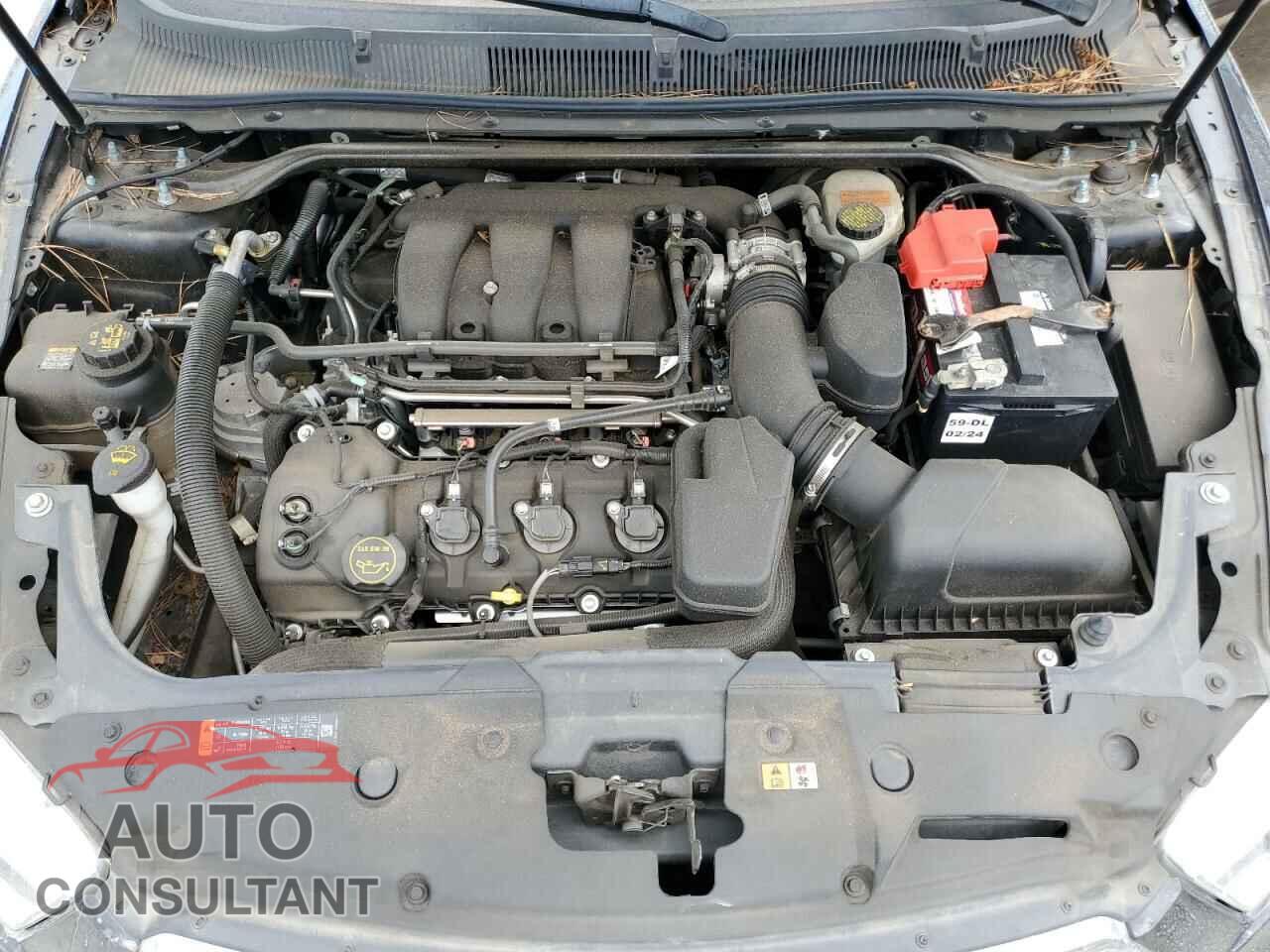 FORD TAURUS 2017 - 1FAHP2F89HG111646