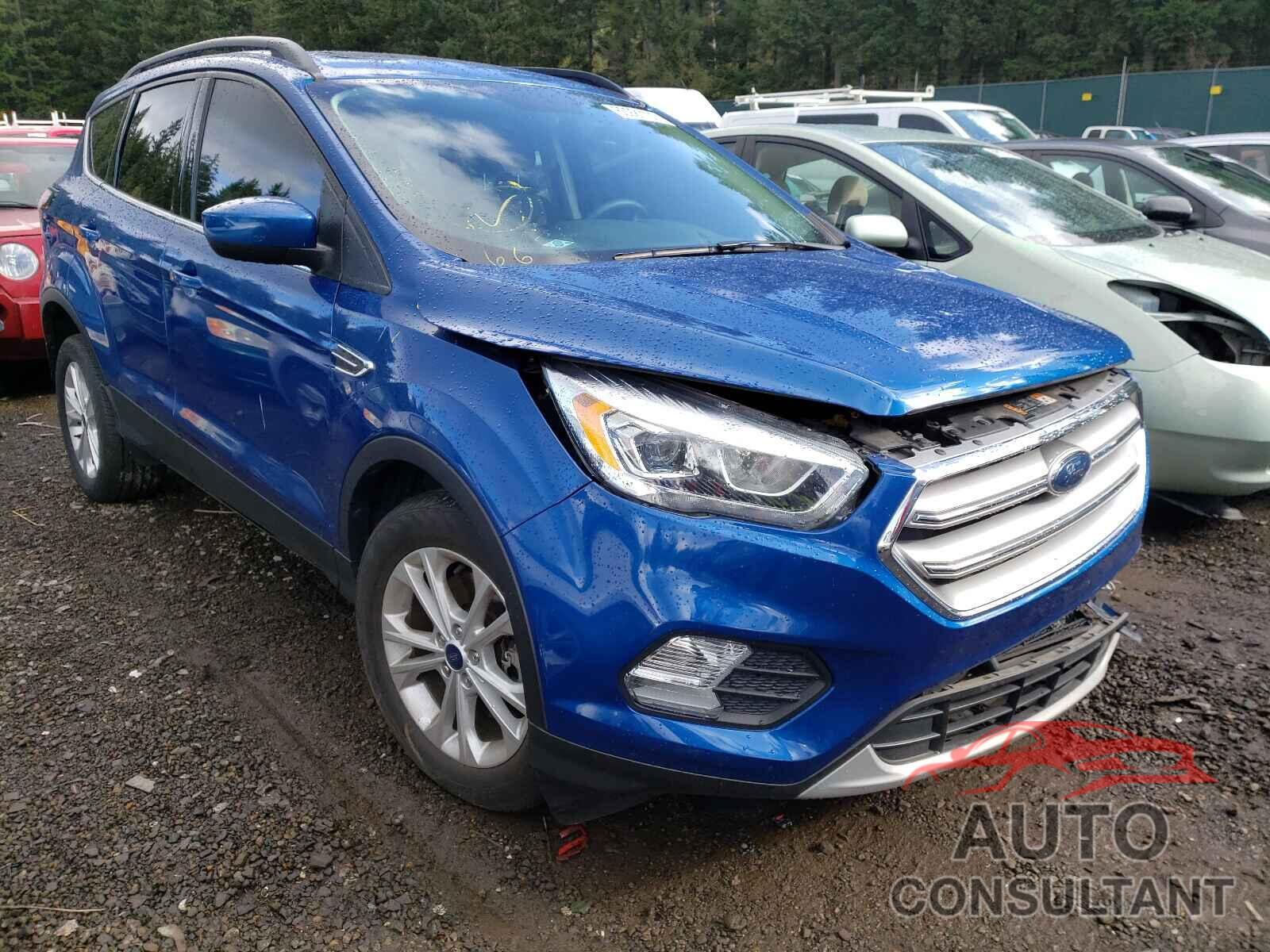 FORD ESCAPE 2017 - 1FMCU9G92HUF05399