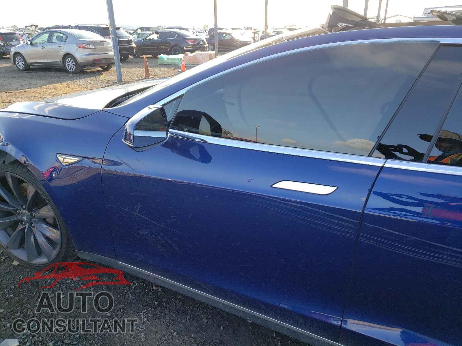 TESLA MODEL S 2016 - 5YJSA1E10GF127940