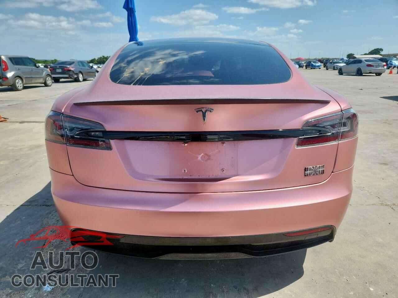 TESLA MODEL S 2021 - 5YJSA1E66MF438201
