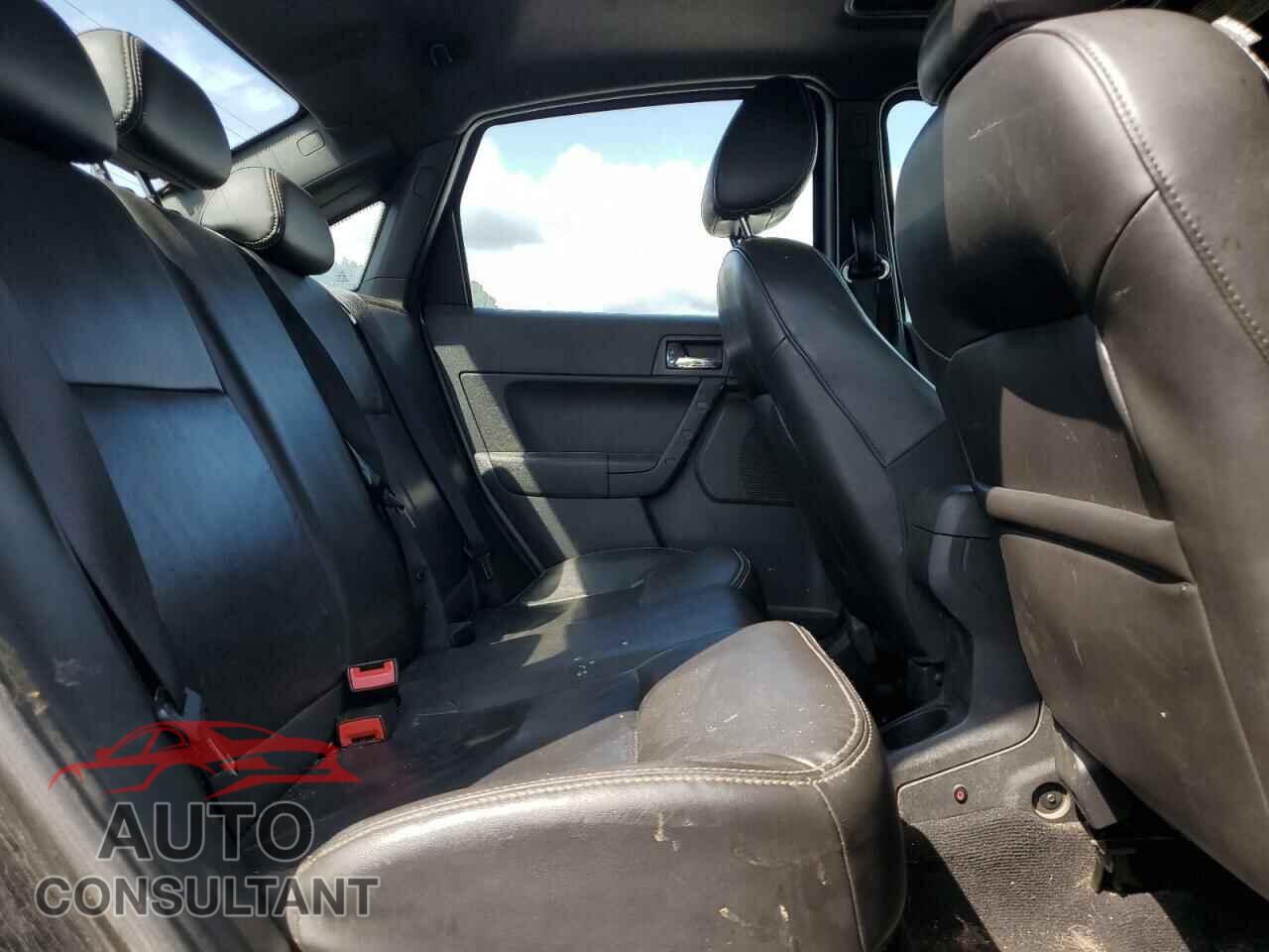 FORD FOCUS 2010 - 1FAHP3GN0AW258265