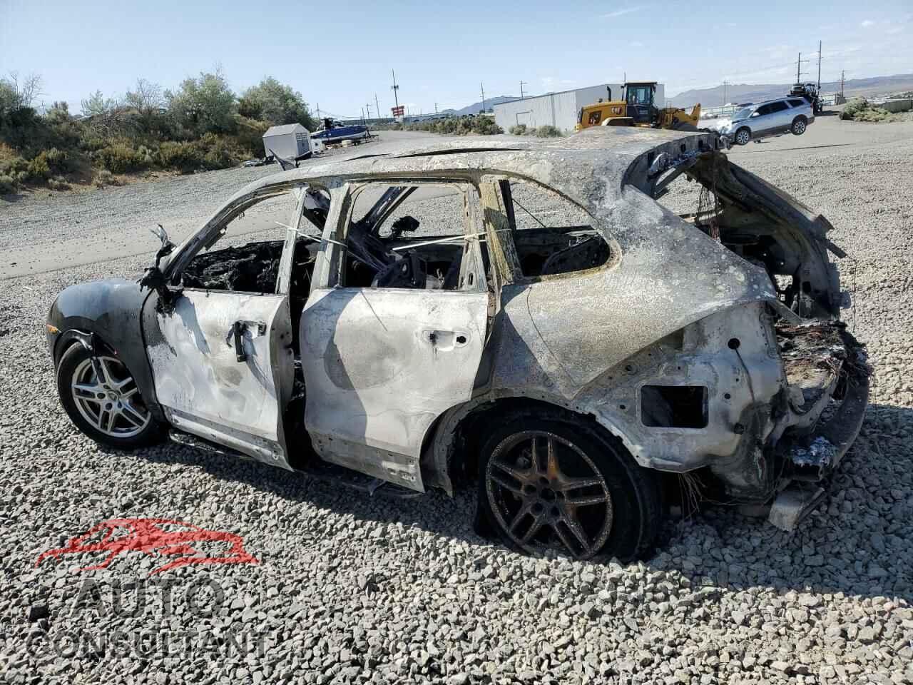 PORSCHE CAYENNE 2012 - WP1AB2A22CLA45128